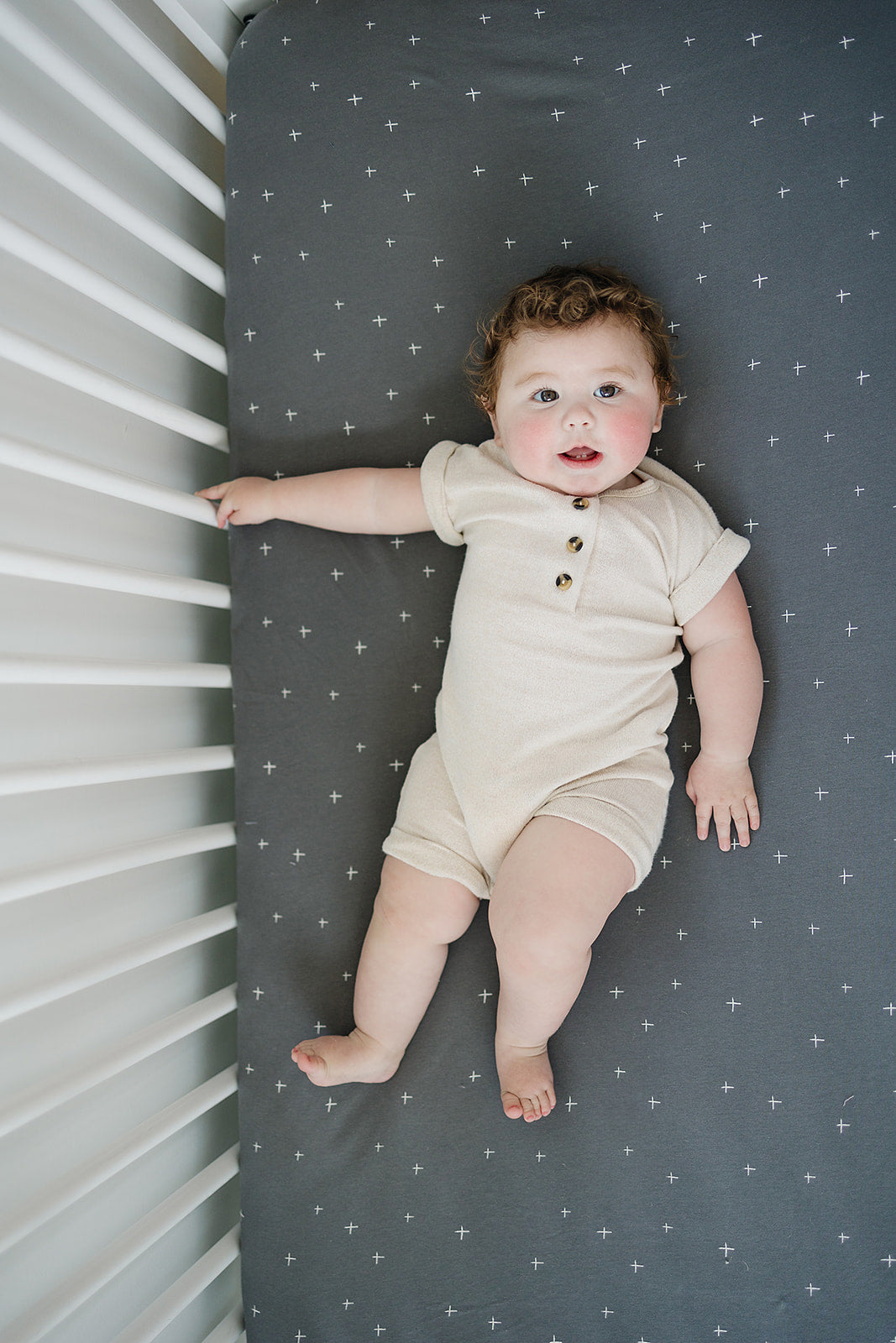 Alternative view of Ecolino® Crib Sheet, 100% Organic Cotton, Slate Twinkle