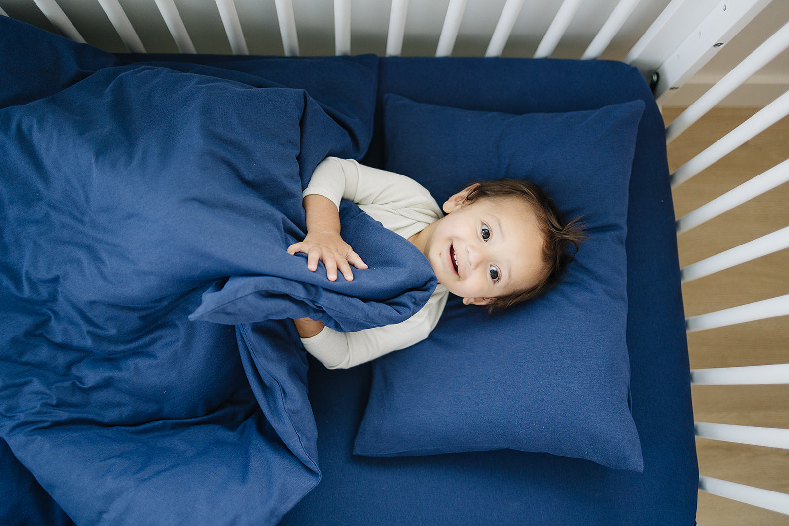 Alternative view of Ecolino® Duvet Cover, 100% Organic Cotton, Crib or Toddler, Navy Blue