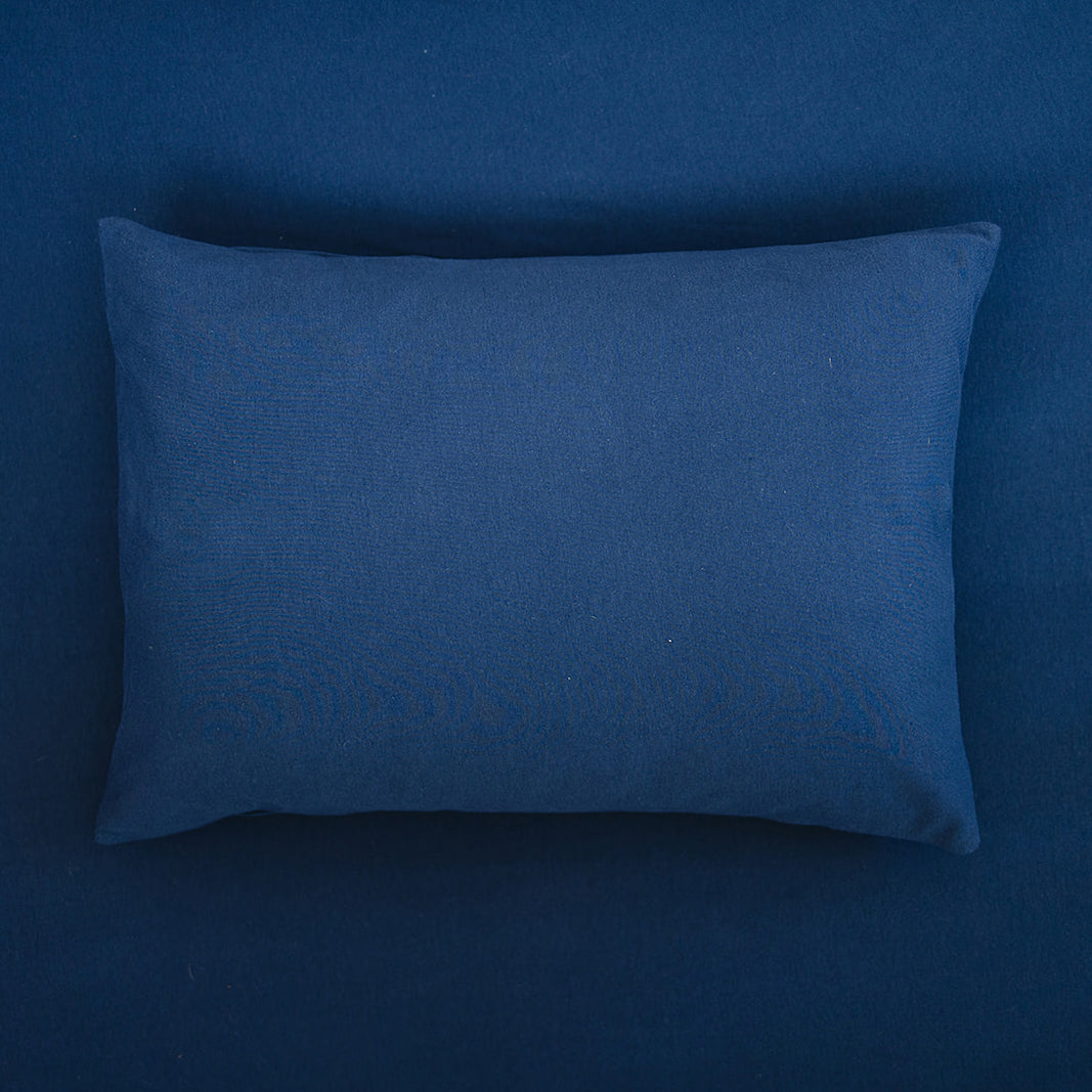 Alternative view of Ecolino® Pillowcases, 100% Organic Cotton, 2 Pack, Navy Blue + Rainbow