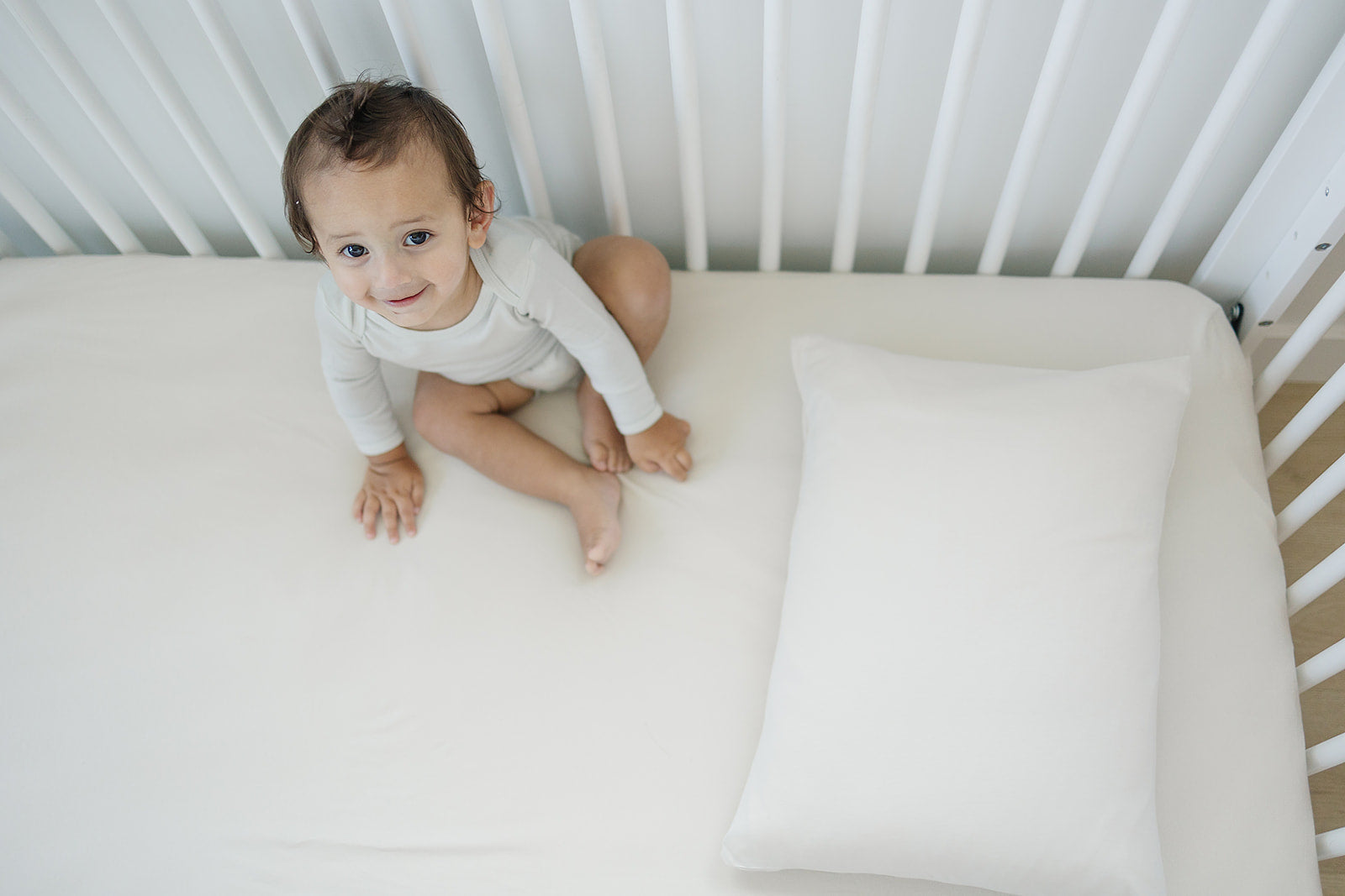 Alternative view of Ecolino® Crib Sheet, 100% Organic Cotton, Oat