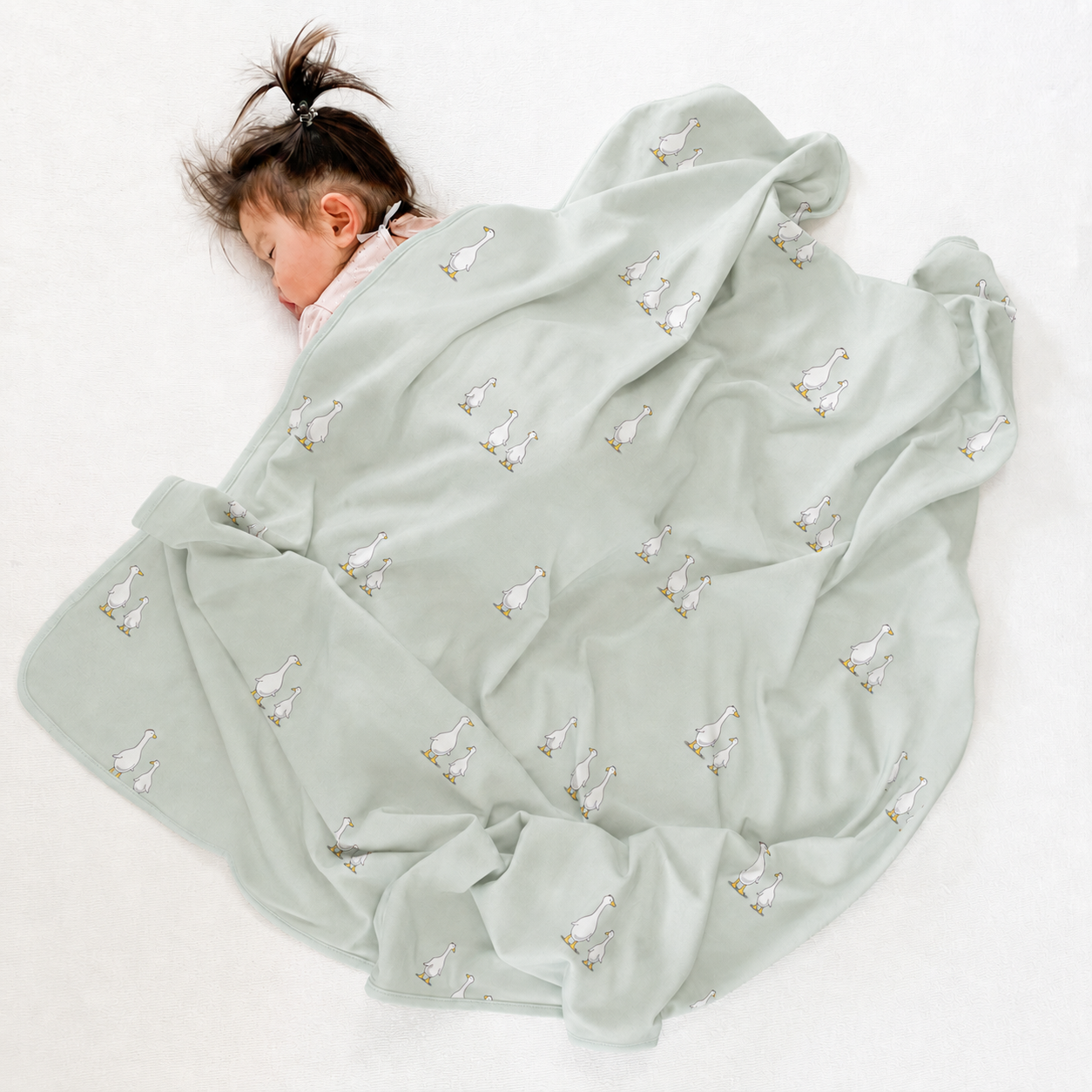 Alternative view of Ecolino® Toddler Blanket, 100% Organic Cotton Blanket, 52.5" x 40", Goose